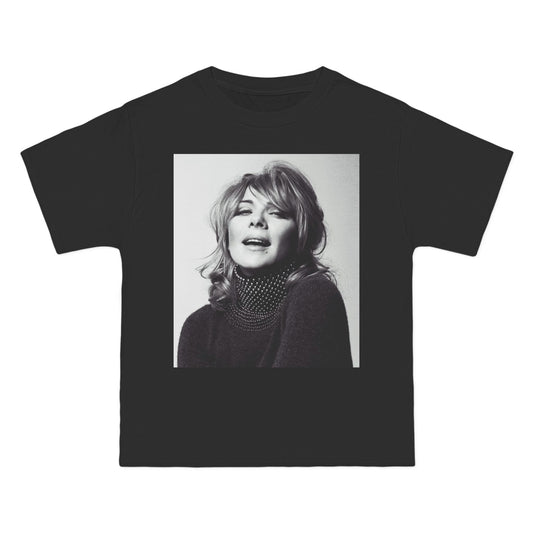 “Manhattan Muse” Vintage-Inspired Women's Graphic Tee - Iconic Black & White Design