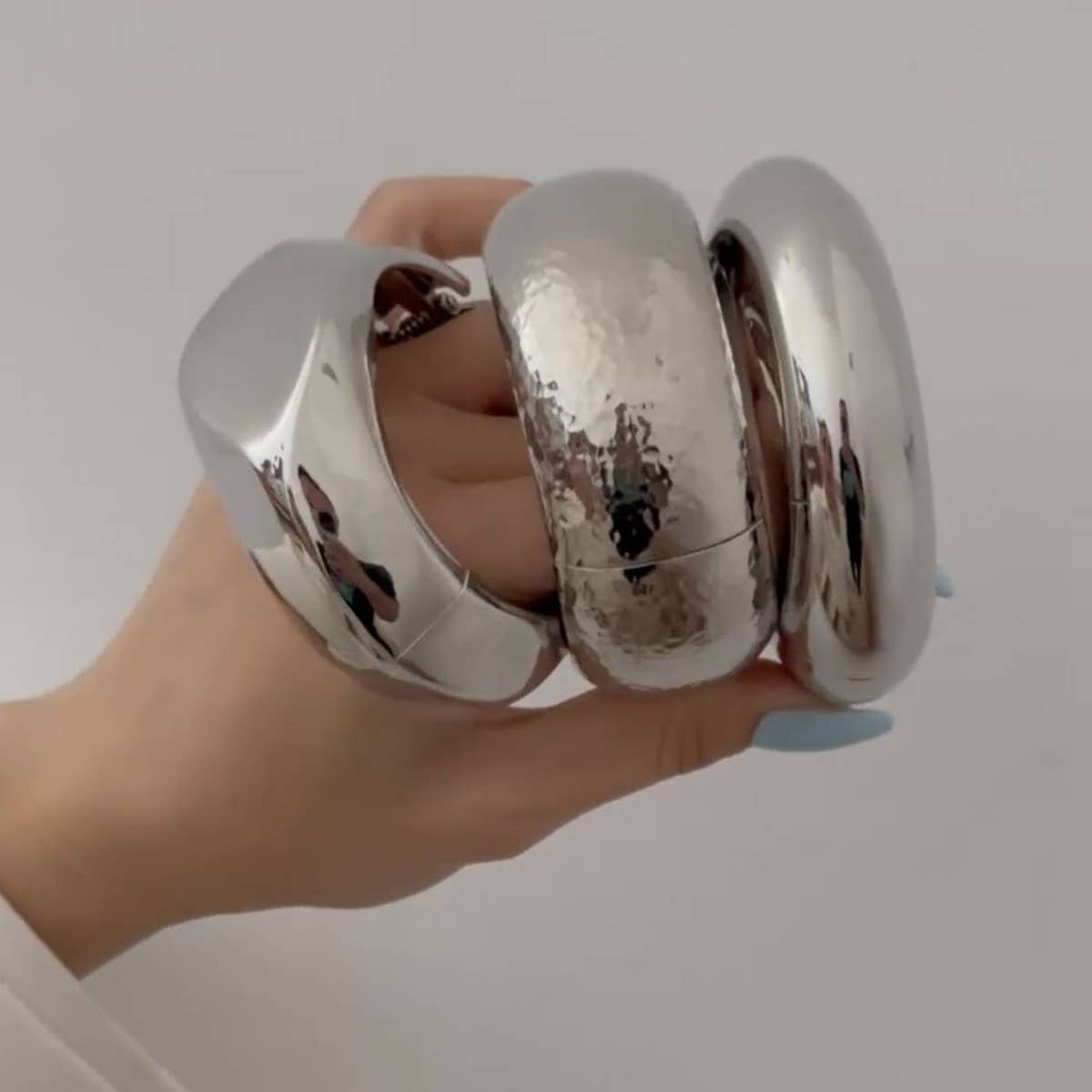 Hip-Hop Glossy Spring Cuff Bracelet for Womens_CWMM3080