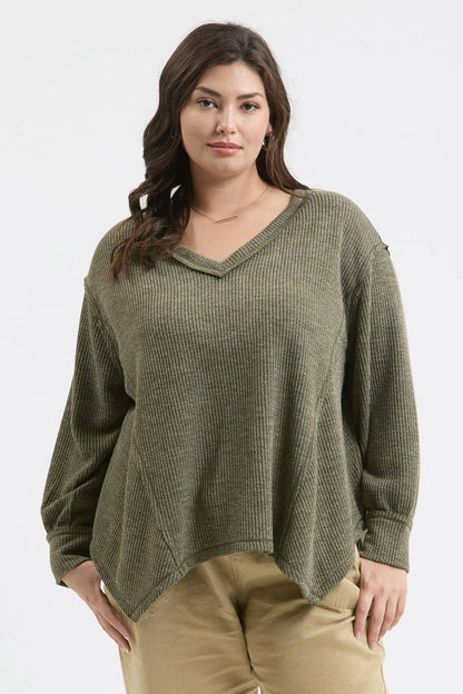 PLUS V NECK ASYMMETRICAL HEM LONG SLEEVE KNIT TOP