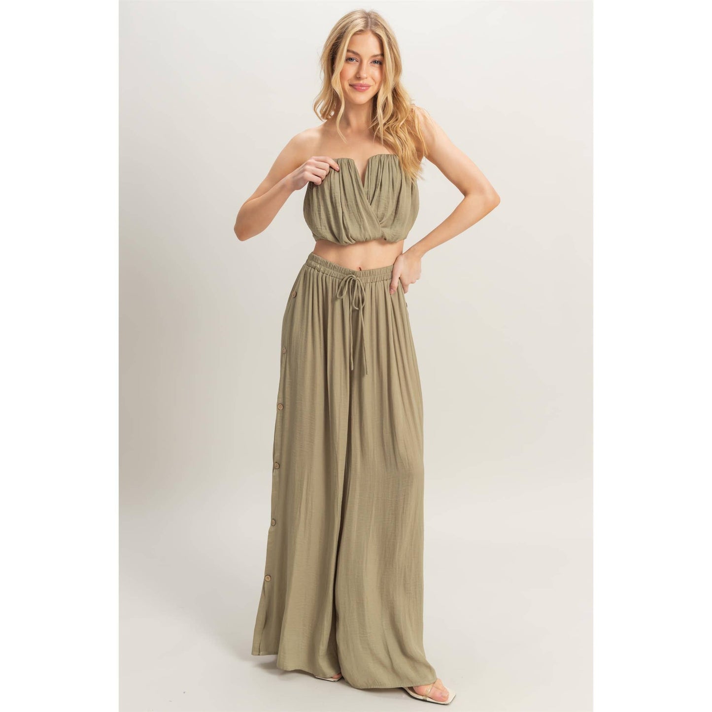 HF25E001-SET-Ruched Top And High Waist Pants Set