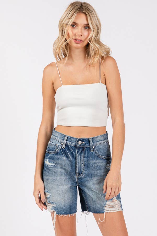 P1355R-MD HIGH RISE RIGID RELAXED MIDI SHORT W/ FRAYED HEM