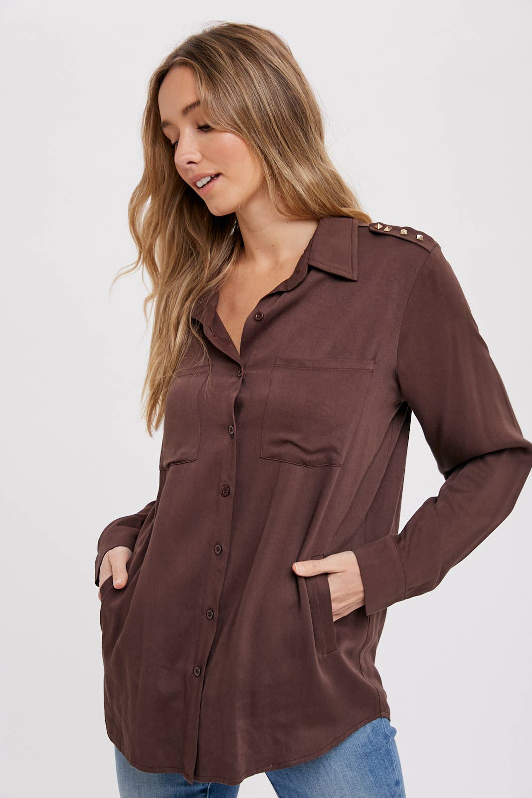 STUDDED EPAULETTE BUTTON UP SHIRT