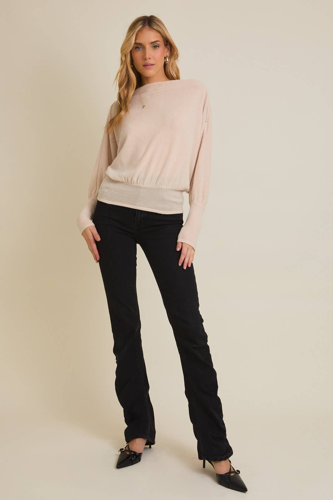 LONG SLEEVE BOAT NECK SHOULDER ZIPPER TOP