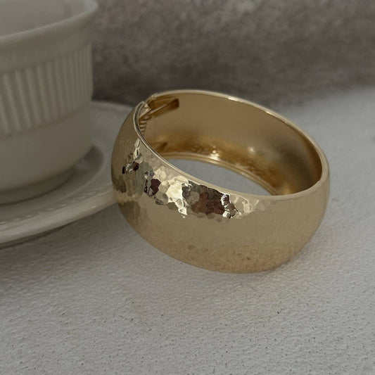 Hip-Hop Glossy Spring Cuff Bracelet for Womens_CWMM3080