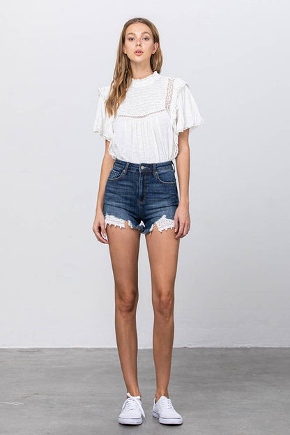 High Rise Stretch Frayed Hem Lace Line Trim Denim Shorts