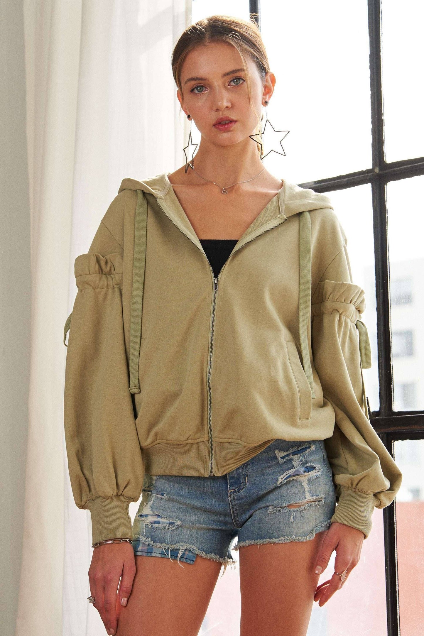 RUFFLED PUFF SLEEVE ZIP UP HOODIE