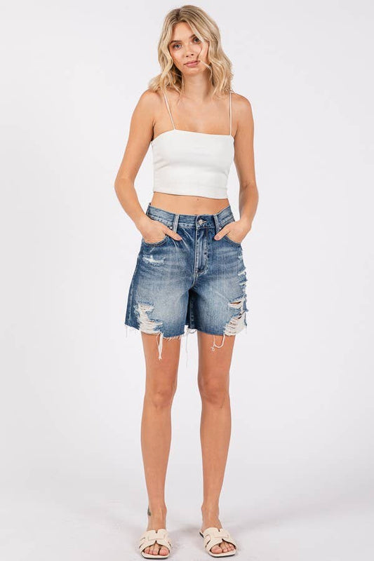 P1355R-MD HIGH RISE RIGID RELAXED MIDI SHORT W/ FRAYED HEM