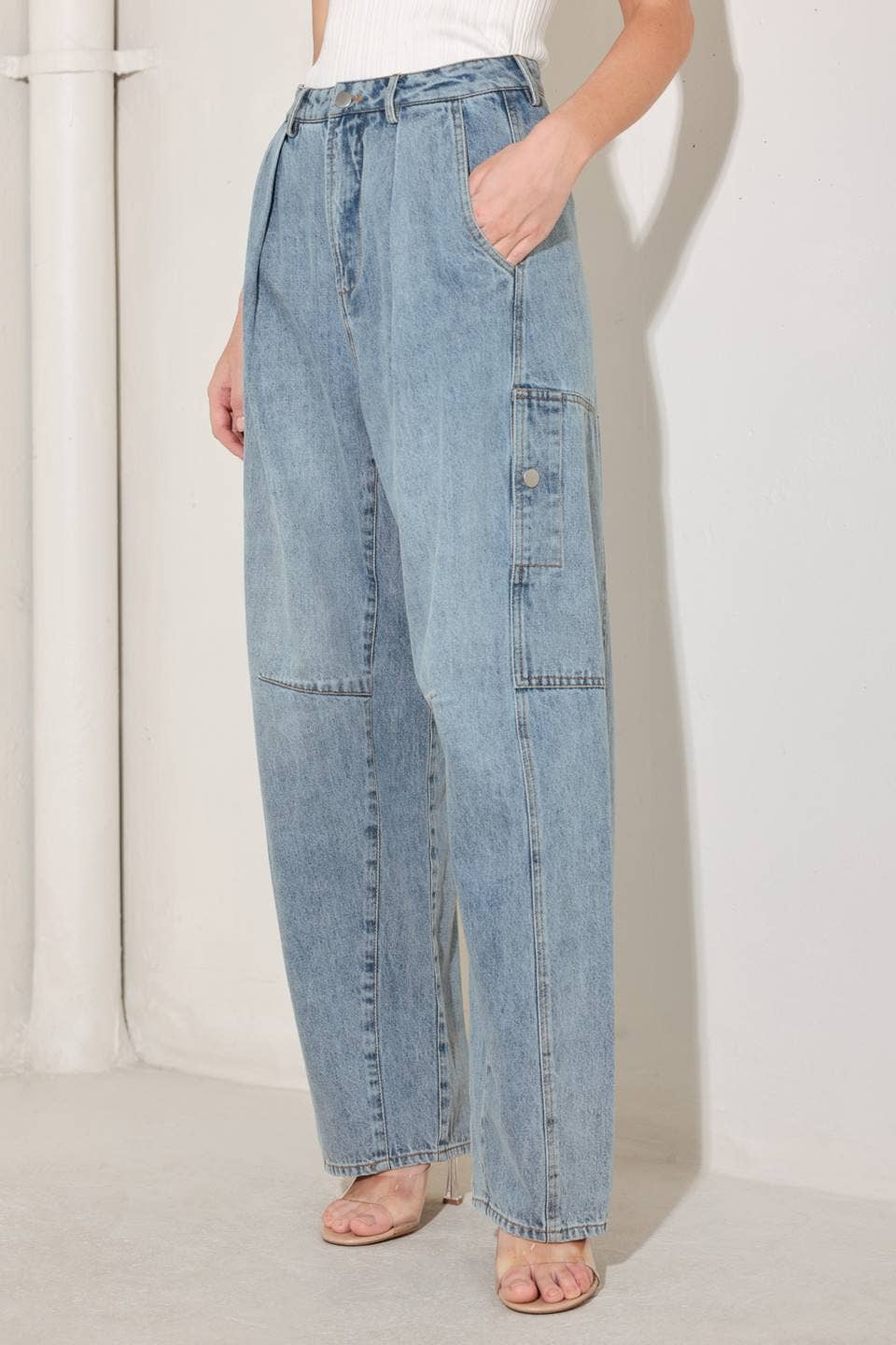 Washed Barrel Jeans