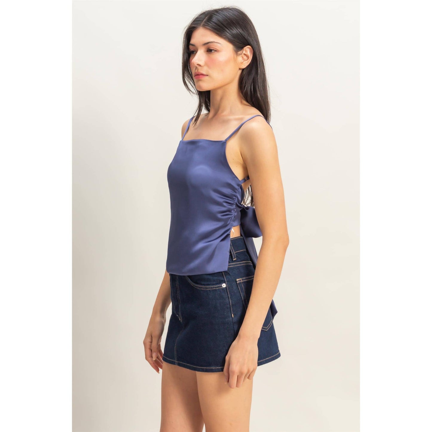 DZ25C126-Satin Back Tie Detail Sleeveless Top