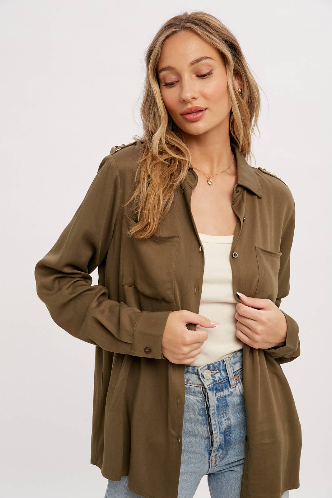 STUDDED EPAULETTE BUTTON UP SHIRT