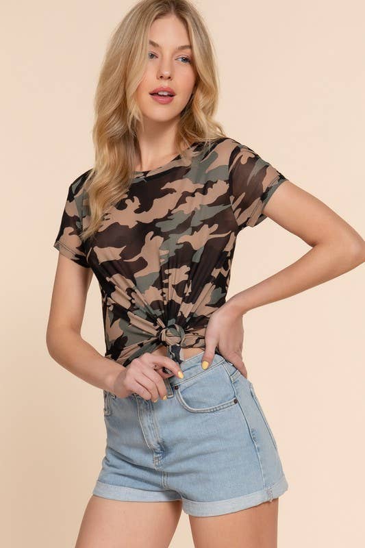 Short Sleeve Crew Neck Knotted Camo Print Mesh Mesh Top