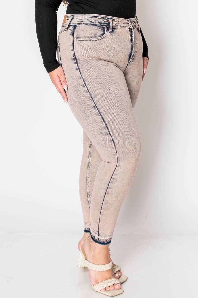 PLUS SIZE - HIGH RISE STRETCH SKINNY JEANS