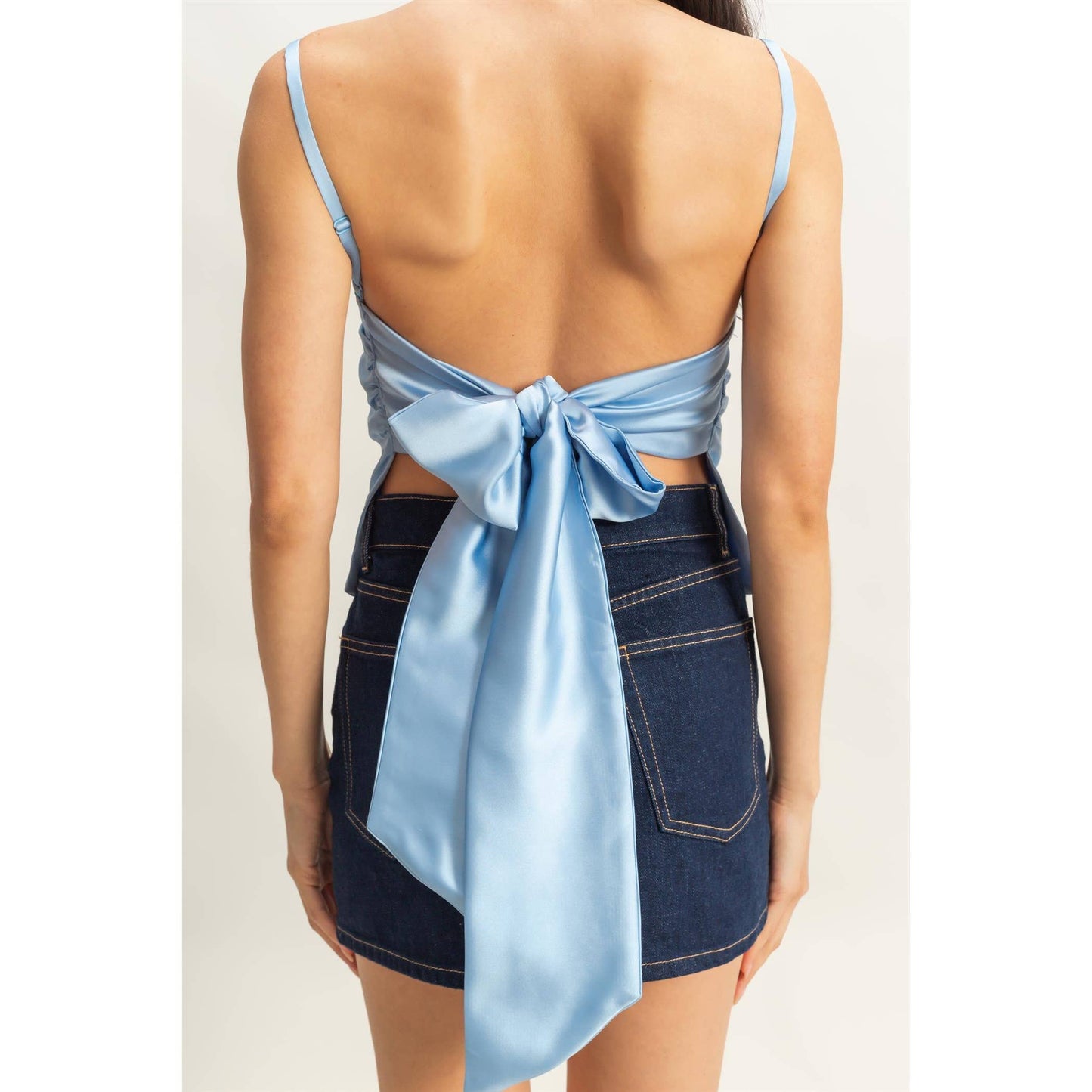DZ25C126-Satin Back Tie Detail Sleeveless Top