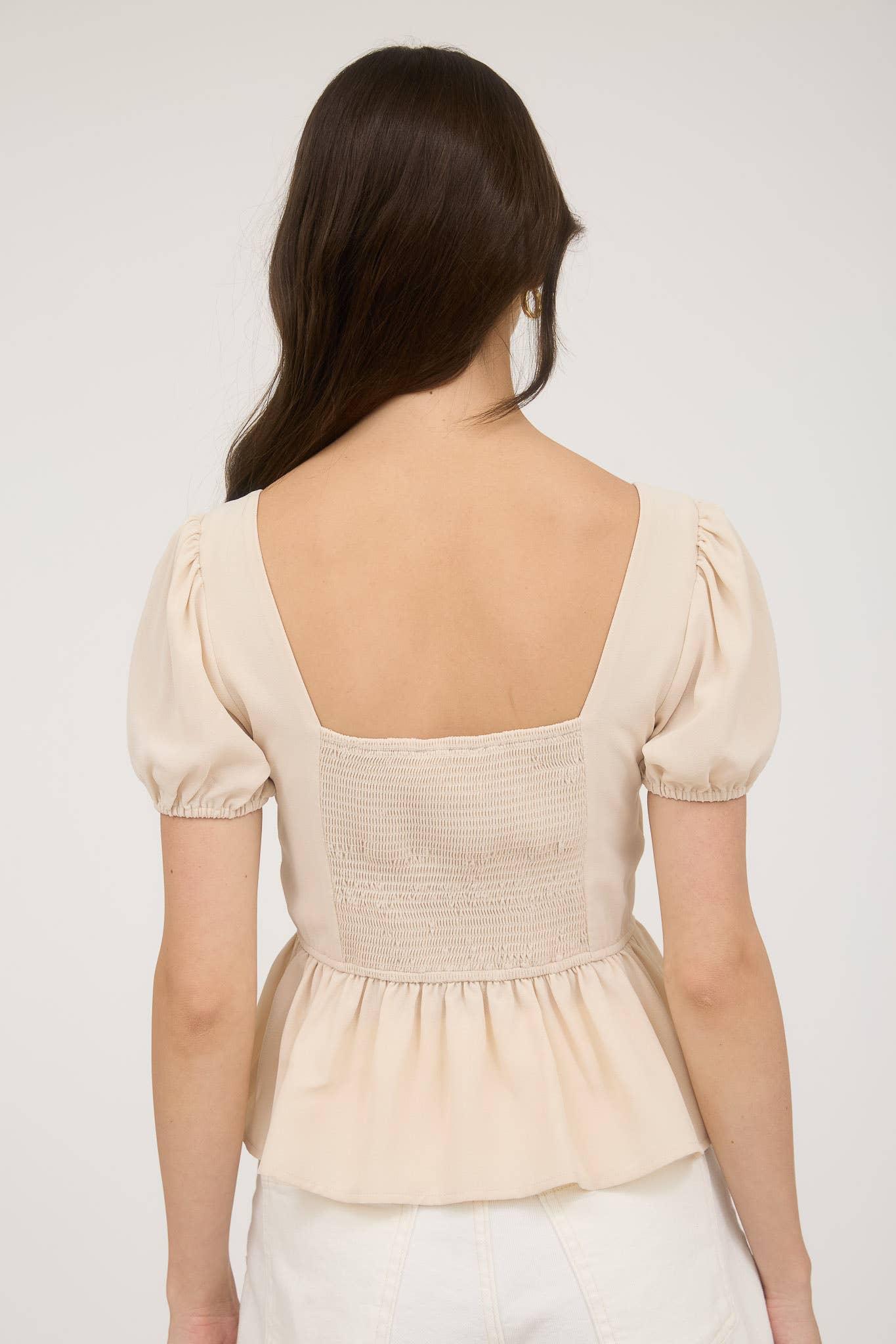 FRONT BOW DETAIL PUFF SLEEVE PEPLUM TOP