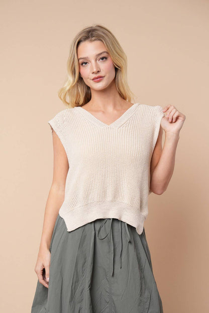 Sleeveless Solid Knit Top