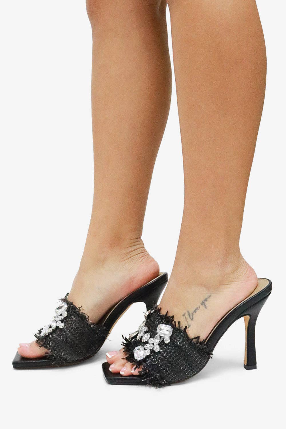 KIDMAN - Raffia Floral Heels, Rhinestone Embellishments