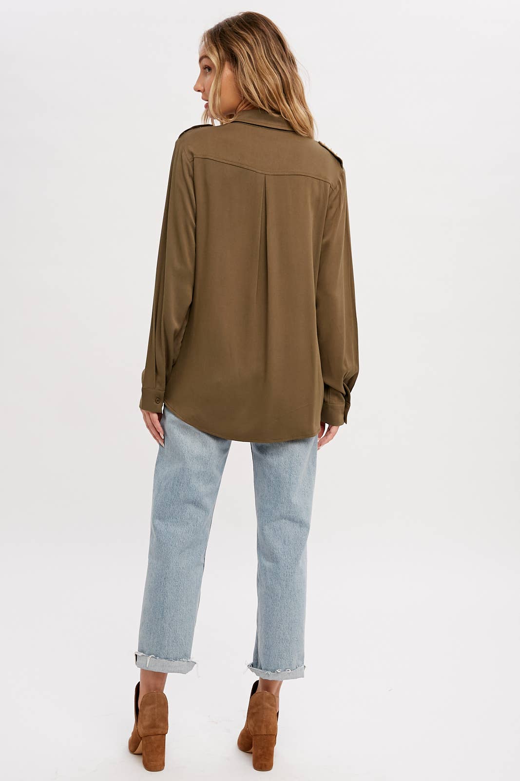 STUDDED EPAULETTE BUTTON UP SHIRT