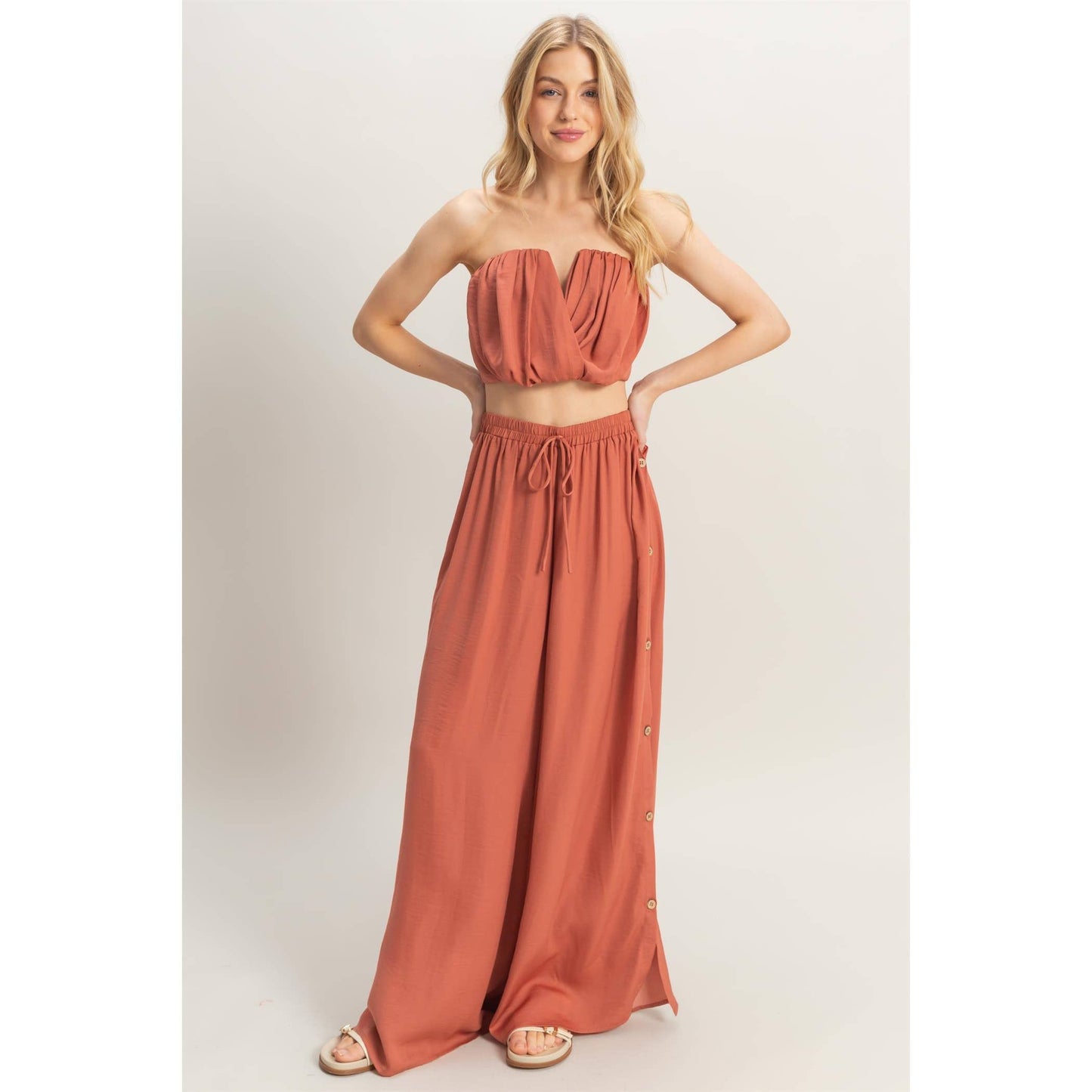 HF25E001-SET-Ruched Top And High Waist Pants Set