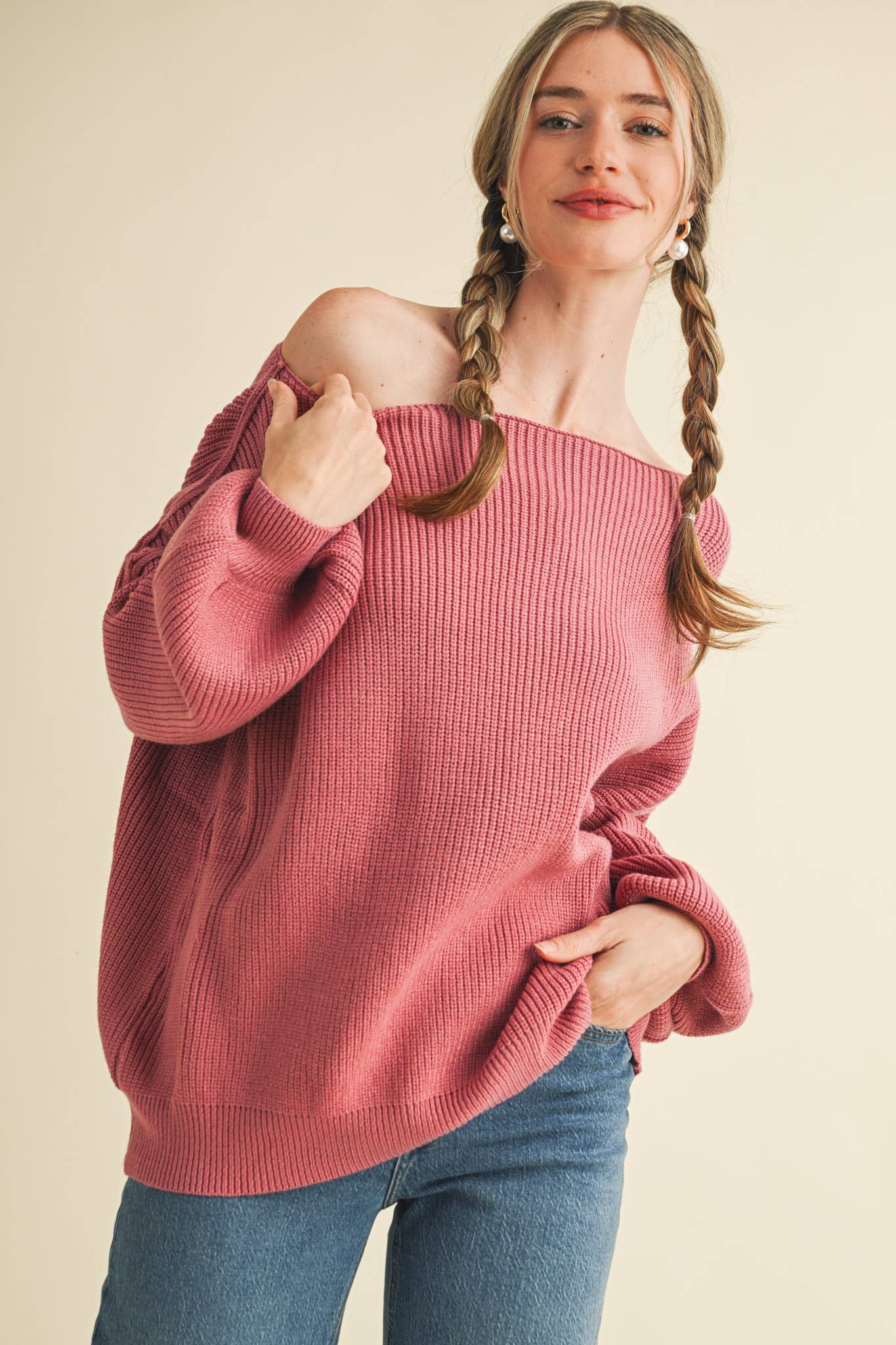 BOAT NECK BUBBLE SLEEVE SWEATER