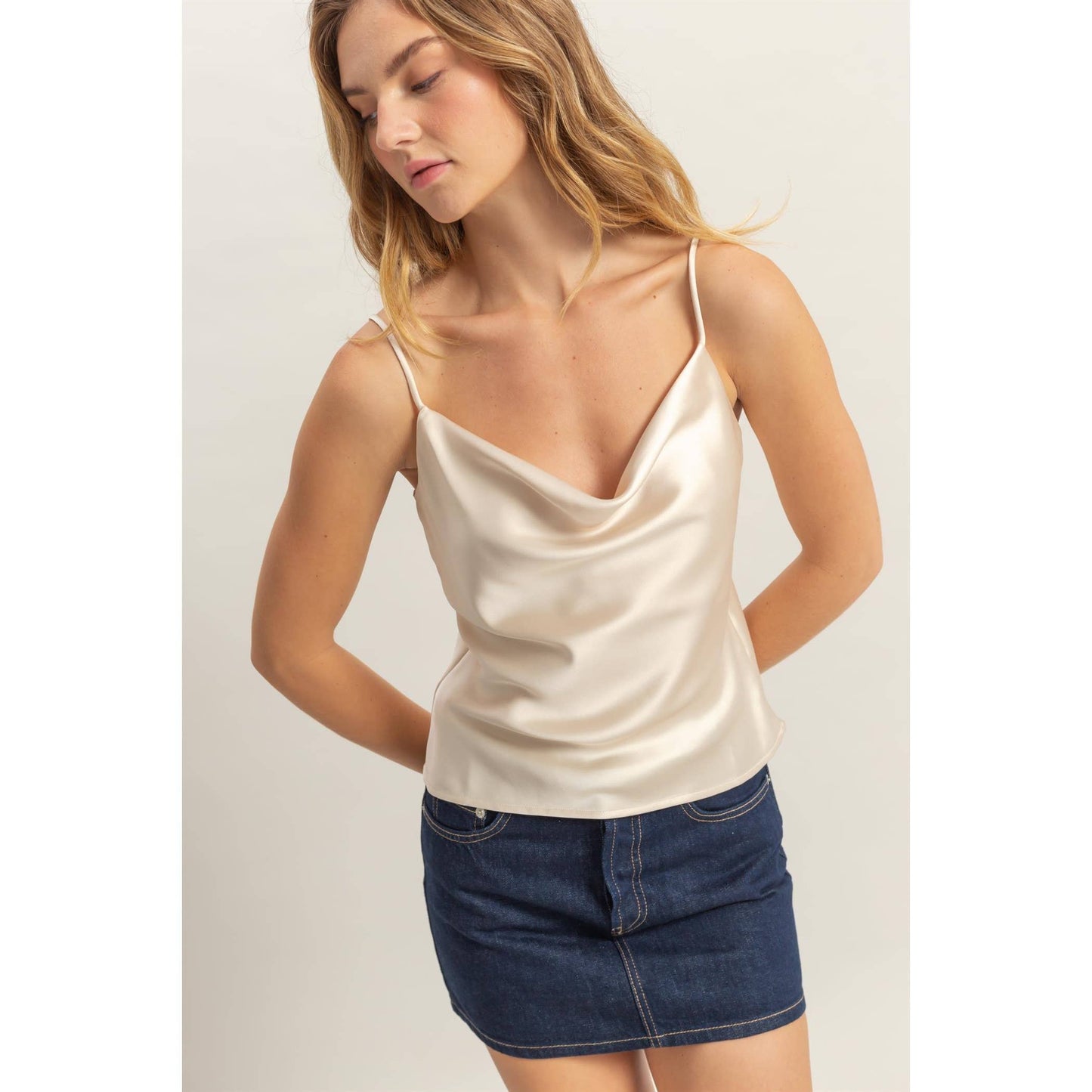 DZ25C247-Basic Satin Cami Cowl Neck Top