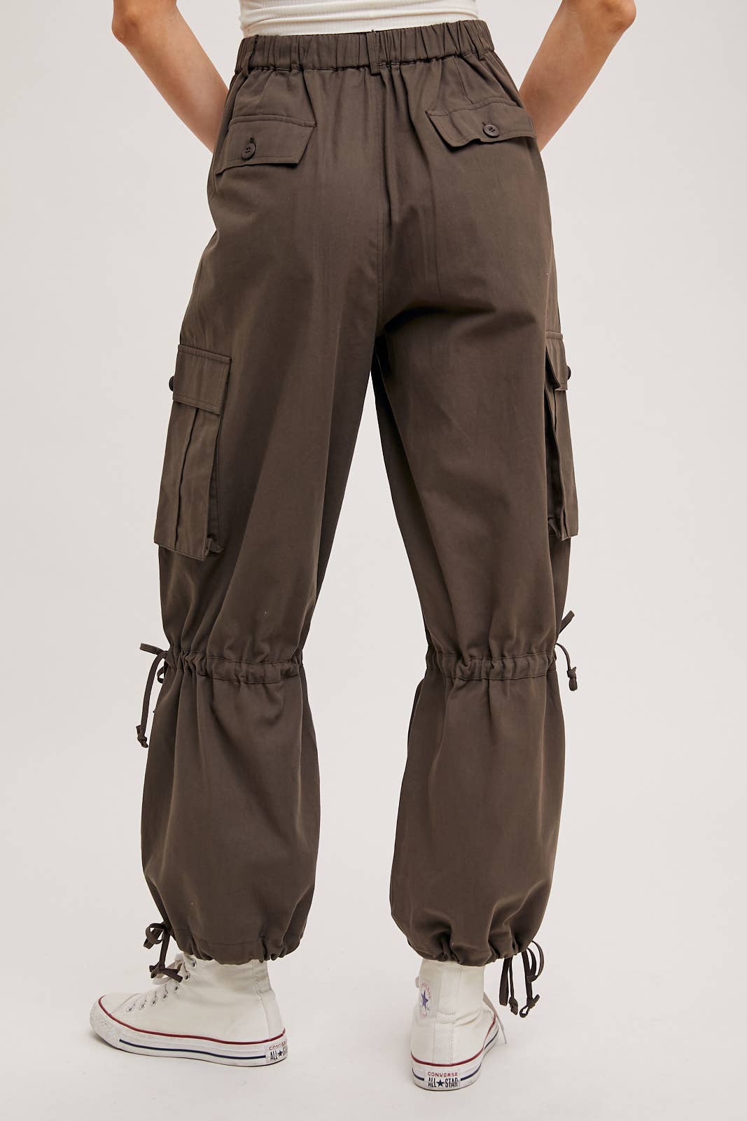 HIGH-RISE DRAWSTRING CARGO WIDE LEG PANTS
