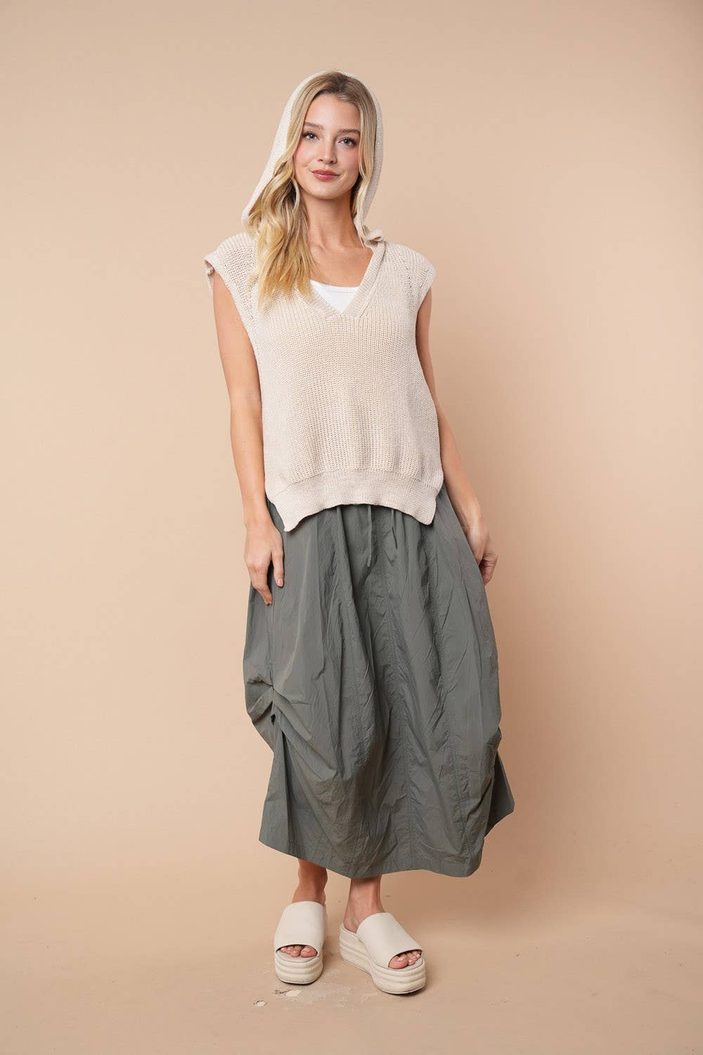 Sleeveless Solid Knit Top