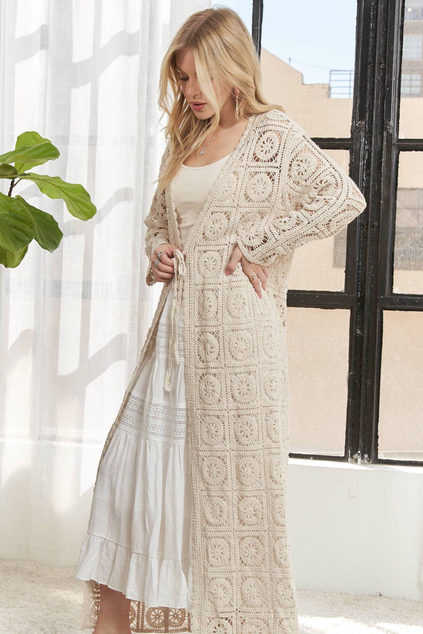 CESW3831- LONG SLEEVES CROCHET ELASTIC CARDIGAN