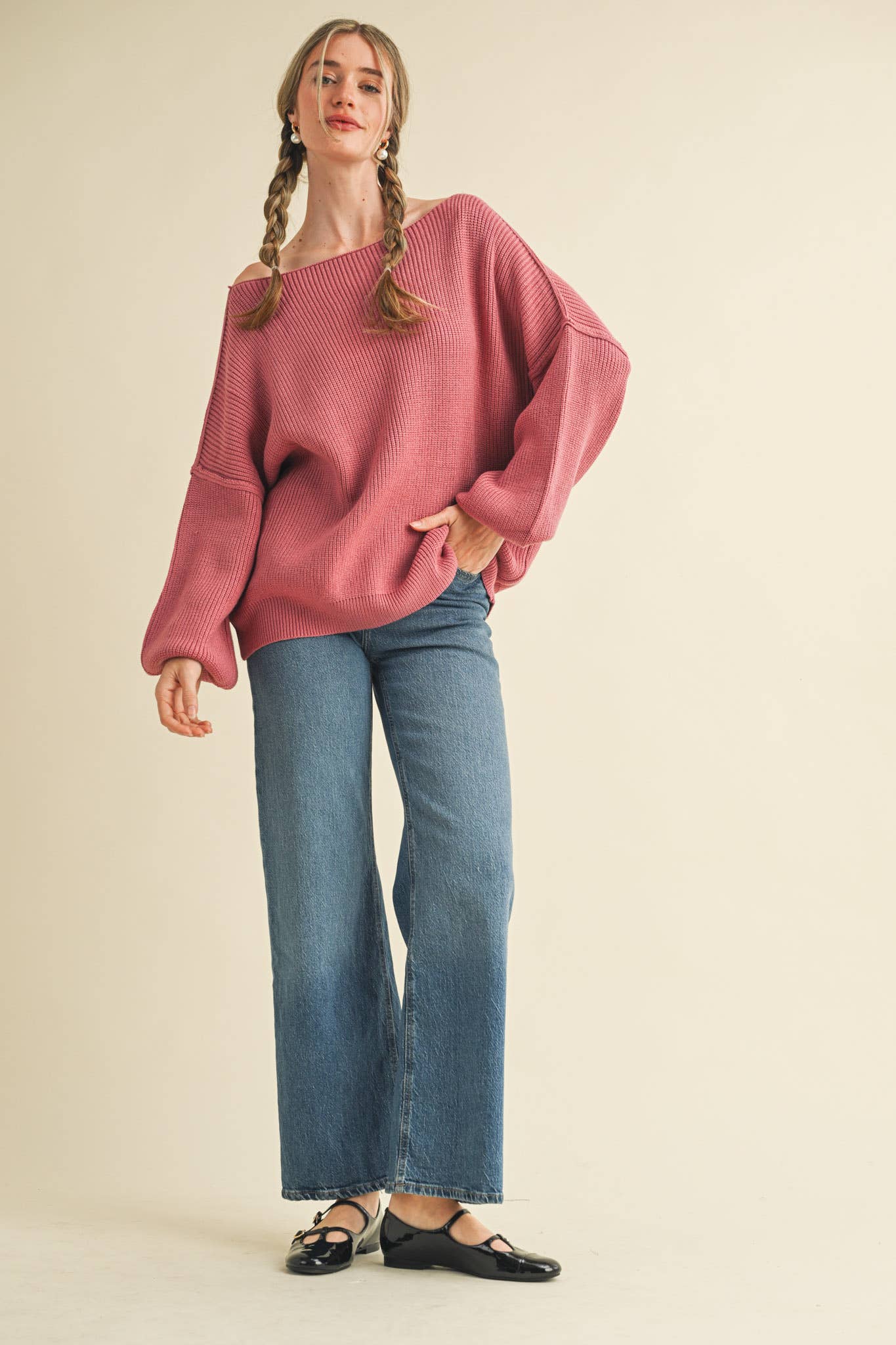 BOAT NECK BUBBLE SLEEVE SWEATER
