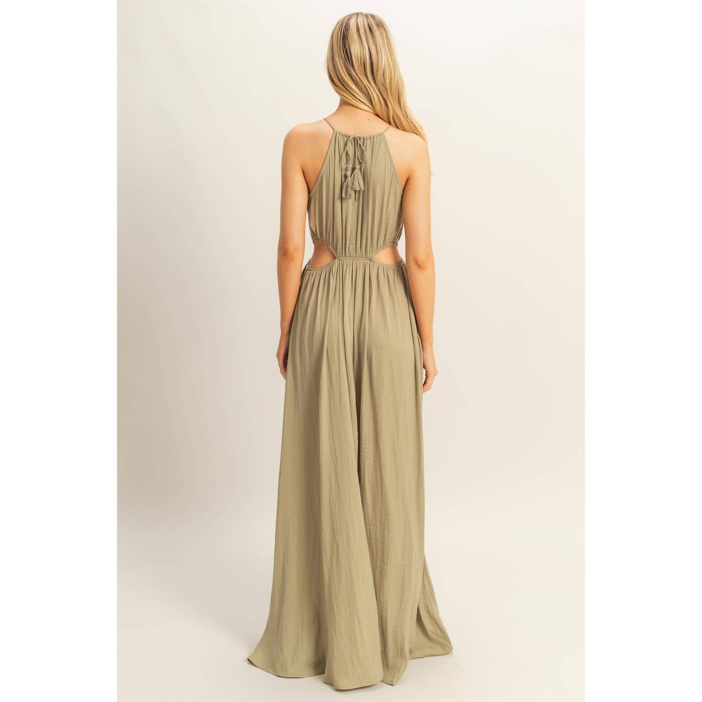 HF25E129-Side Cutout Side Slit Maxi Dress